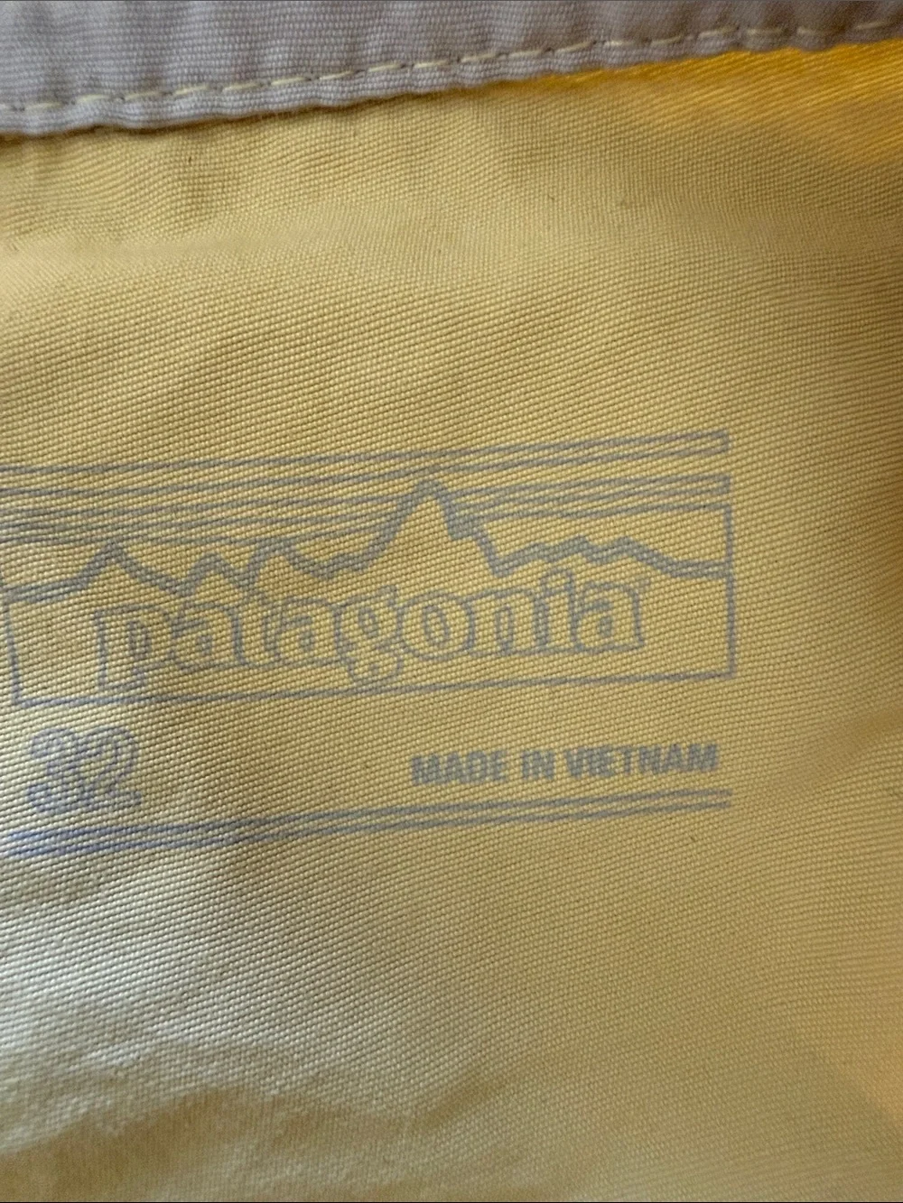 Patagonia Wavefarer Men’s Yellow Board Shorts